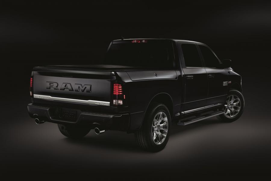  Dodge Ram 1500 Limited Tungsten Edition Crew Cab 2017 года  (фото 5 из 26)